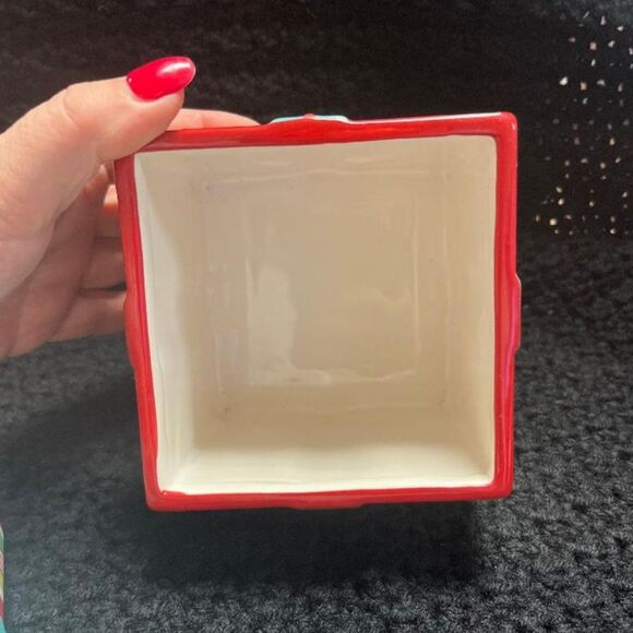 American Atelier Christmas Cookie Jar: "Joy" Gift Box Design in Red - Picture 5 of 8
